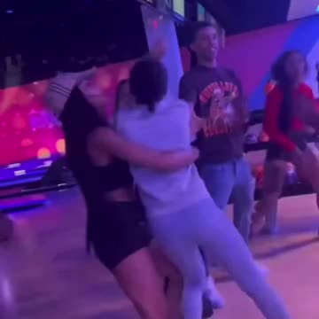 Consider Yawl Bowling Alleys Seeznin'd