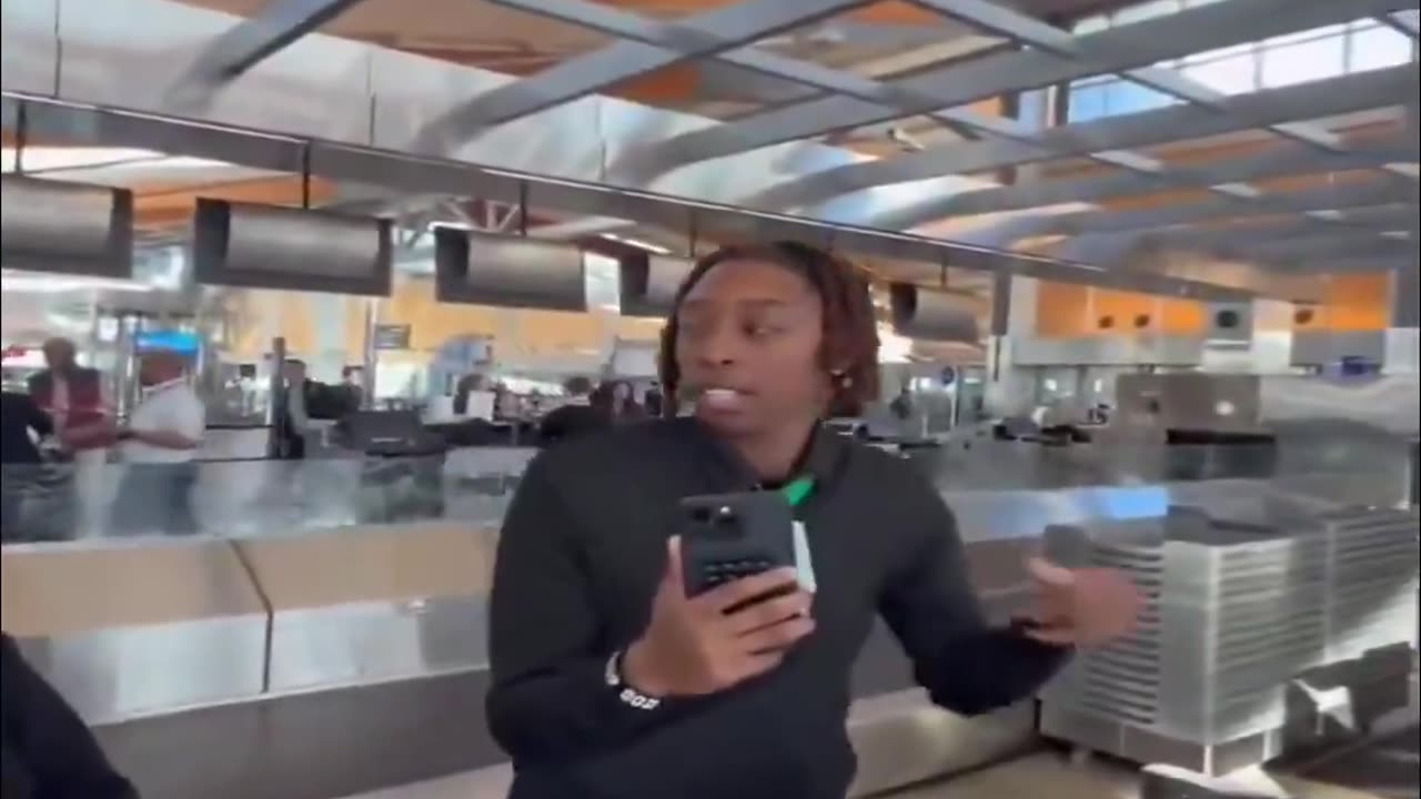 Frontier Airlines agents mocked a passenger