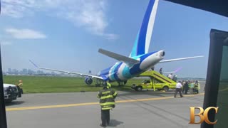 Plane skids of runway at Boston Logan
