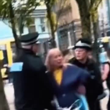 A brave woman says that England is a Christian country and does not want to hear a...