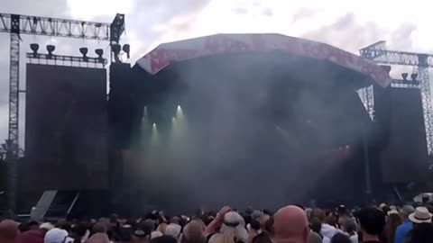 'There Is A Light That Never Goes Out' - Johnny Marr live at Forever Now, Milton Keynes, June 2025
