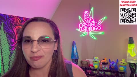 Which Lit Farms Strain is the Best? Mrs Dank Flamingo!!