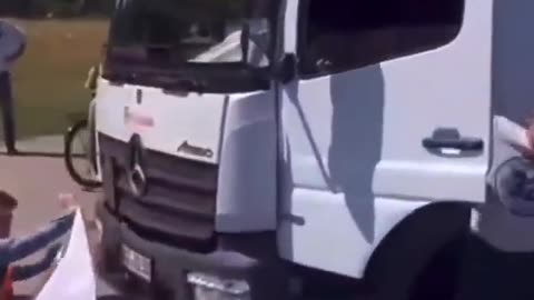 Greta Thunbergs goons vs 56 trucker