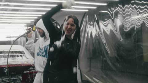 Baby Cute, Konfuz - Party