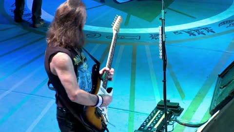 Revelations - Iron Maiden (live)
