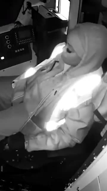 SanFrancisco train operator caught sleeping, tells terrifiedriders: 'We didn't crash. Relax.'