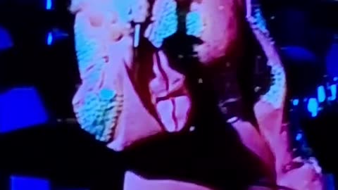 DO YOU SEE 👀 WHAT I SEE 👀