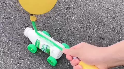 DIY Balloon Powered Car Easy Science Experiment For Kids #floralart #diy #learnandcreate