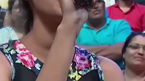 Aapki Aisi Konsi Cheez Hai Jo Aap Se Zyada Aapke Dost Use Karte Hain? 😂 | Funny Short Video