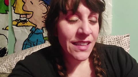 Vlogmas Day 14: The Wrapping Party.