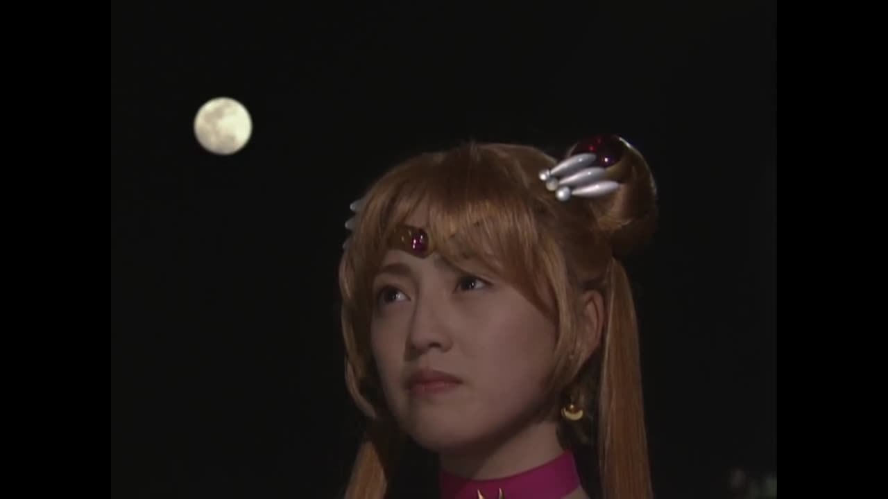 Usagi & Mamoru sailor moon live action act 9 Usagi why tuxedo mask wants the silver crystal