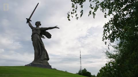 The Motherland Calls 