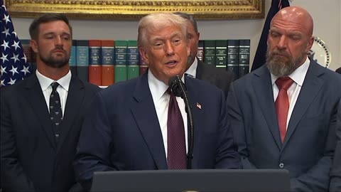 Trump discusses plan for new ballroom
