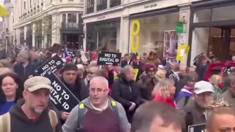 No to Digital ID＂ protest march in central London on December 13, 2025