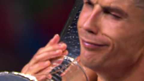why i love crstiano ronaldo