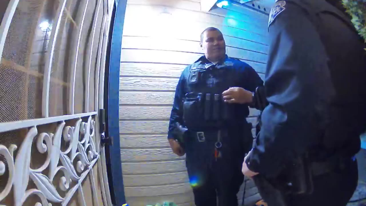 Cops fails at intimidation