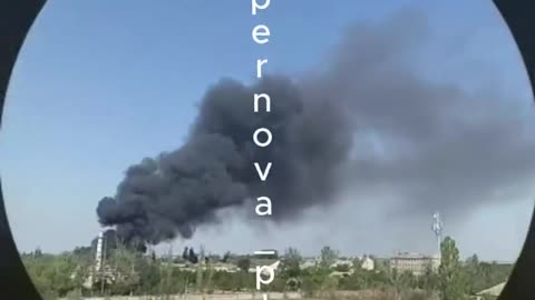 Melitopol… BOOM 🔥👀 7 explosions are reported by local residents!