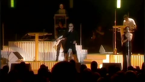 Mirror Man - The Human League (live)