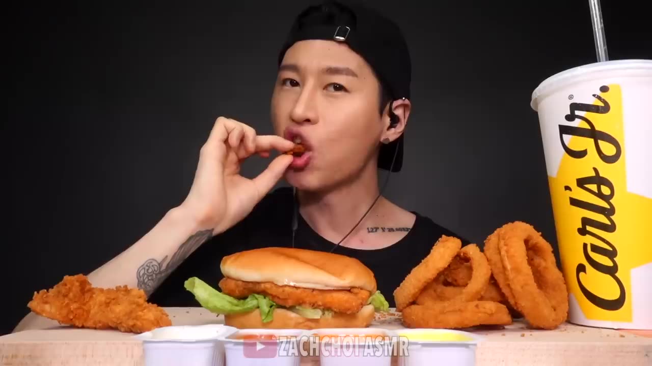 ASMR Carl s Jr Onion Rings & Chicken Tenders & Spicy Chicken Sandwich (No Talking)