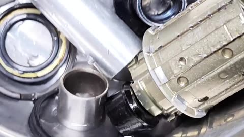 A guide to washing a bicycle wheel freehub body