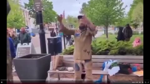 Professor who teaches economics celebrates shoplifting and says it’s ok