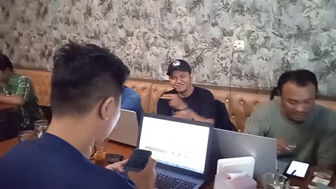 Atmosphere at ROFS Coffee Shop – Part 1