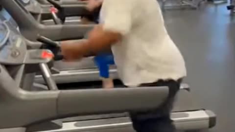 When the Pre-Workout Hits Too Hard at the Gym! 😂🕺