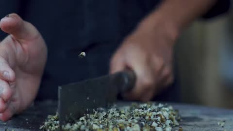 The correct way to cook golden snails