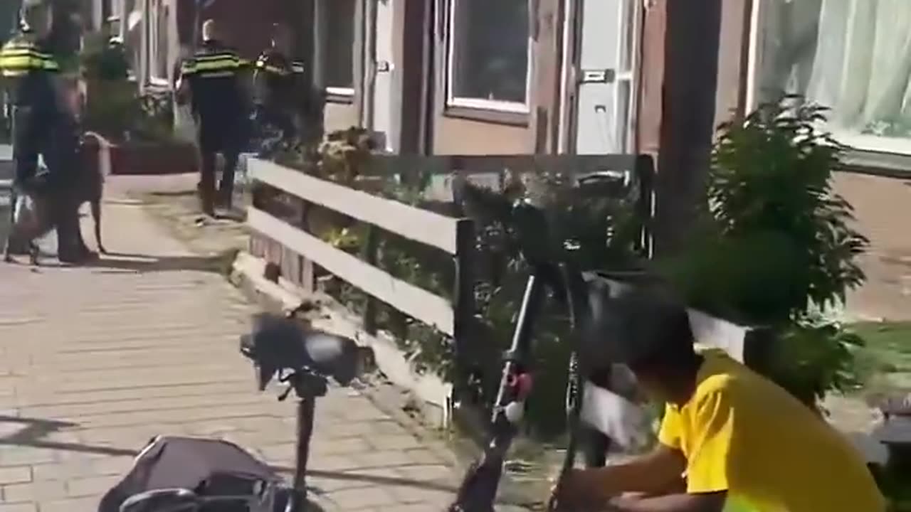 Who made this 🚪 door? Smile ☺