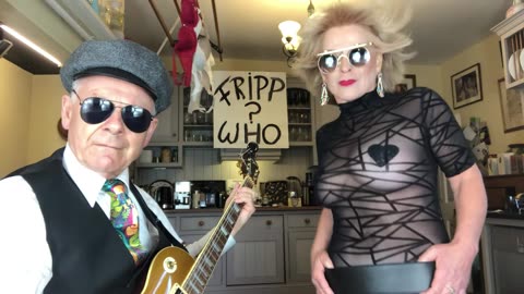 20220828 Toyah and Robert's Sunday Lunch - The One With All The Fripps! [JEqwh2kMGWA]