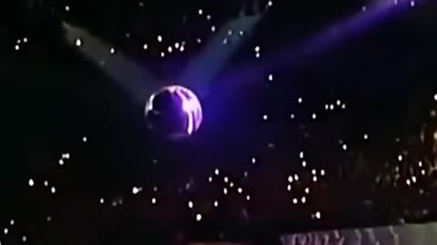 Right Here Waiting – Richard Marx (1989) An immortal icon of 80s romantic ballads