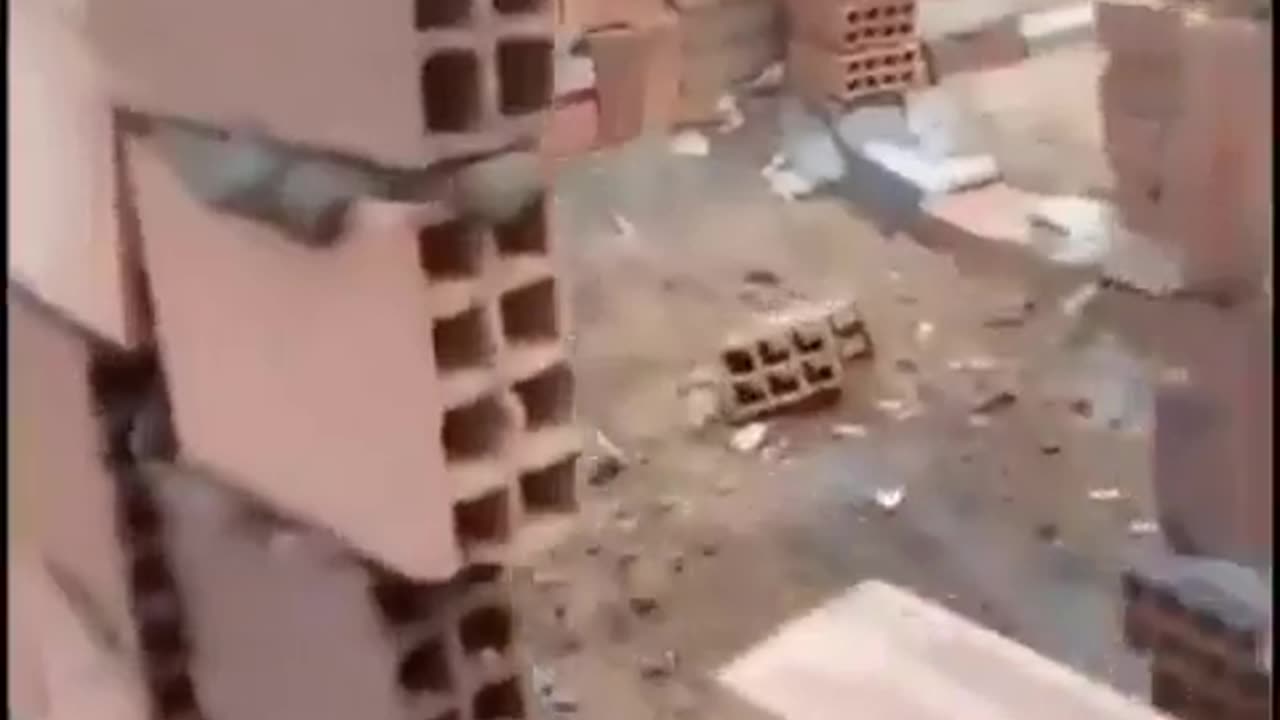 🤣🔨 The Most Epic Builder FAIL EVER! | FunFM