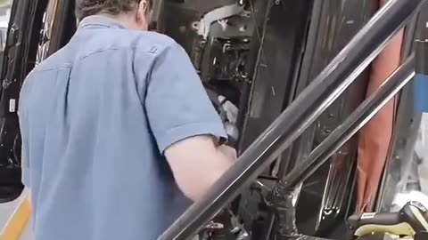 BMW X4 Production Line