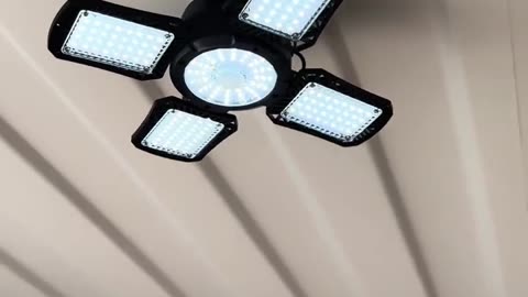 Illuminate Your Shipping Container with Our Fan-Shaped, Solar-Powered Light! 🔆🚛 | USA Containers