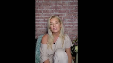 Unfiltered: Behind the scenes with EElsa