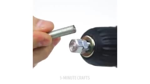 20 MUST-KNOW HACKS FOR MEN