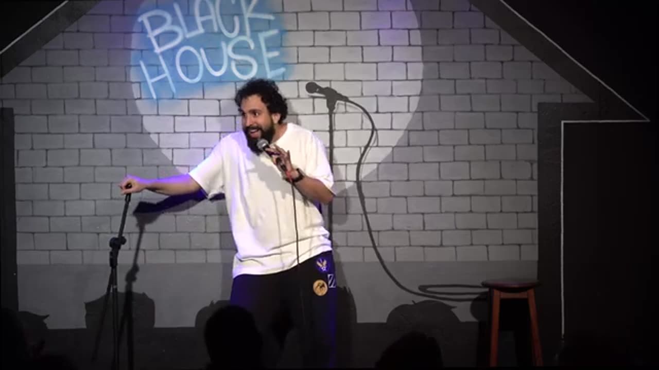 Stand UP humor Murilo Couto Brazilian
