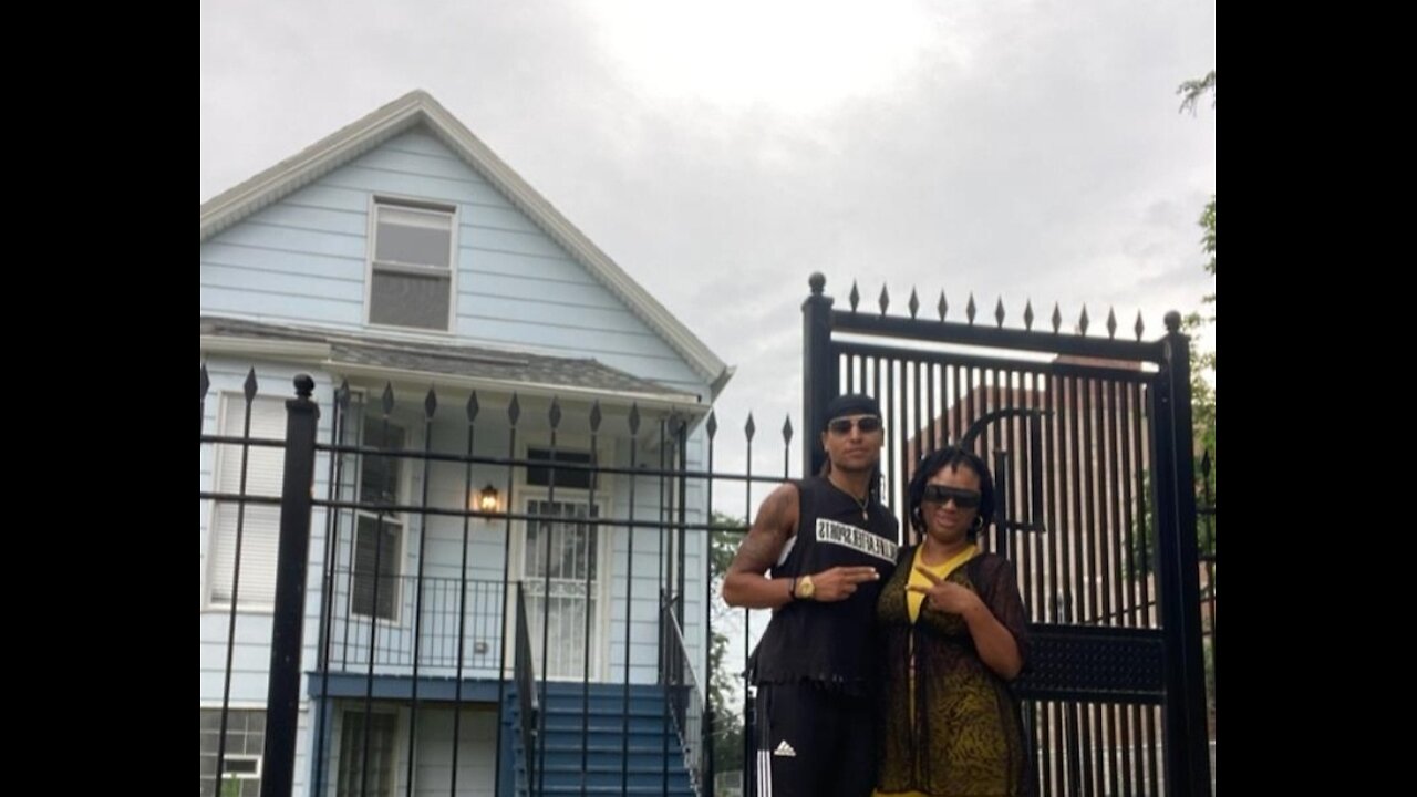 "TRIPPED OUT" on YE, Resurrection Of Donda's House Tour 🙏🏾 #freelarryhoover #freetheland
