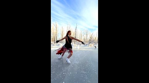 Just Love her Moves 💟😍 Love you Winter 💕❄️