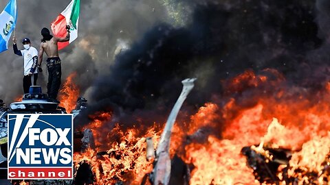 Anti-ICE rioters aware of the _optics_ of foreign flags_ Journalist