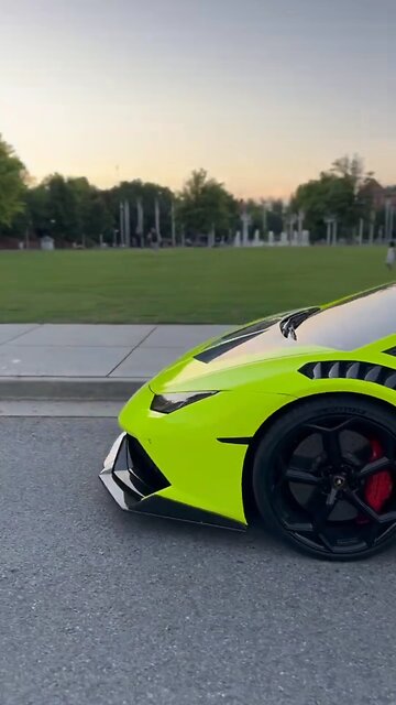 Roadster rides and good vibes