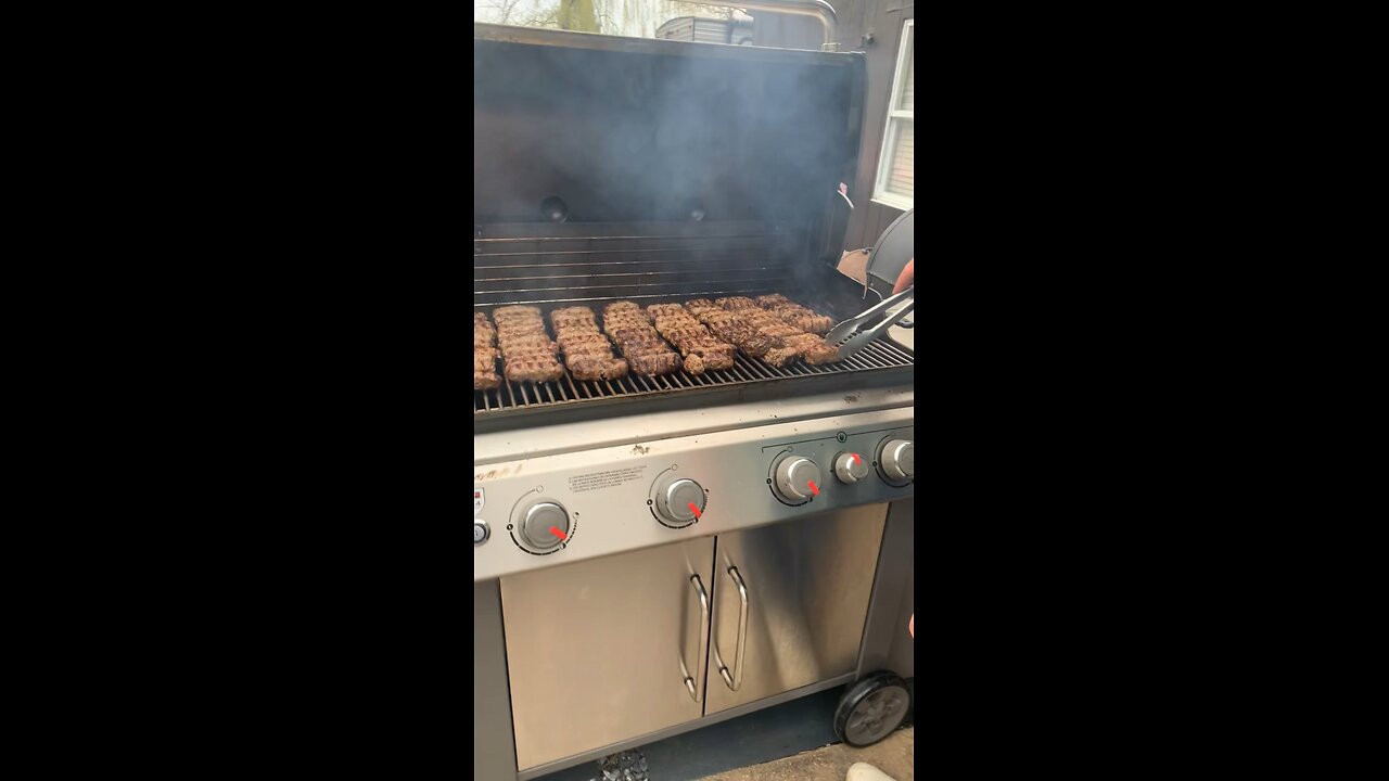 Grilled skinless sausage