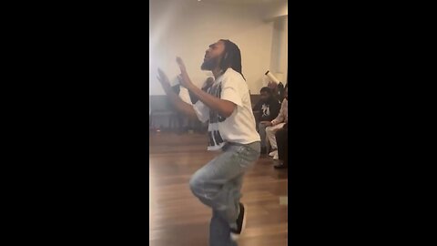 Dance Brandon!!! 🕺🏾 #praisebreak