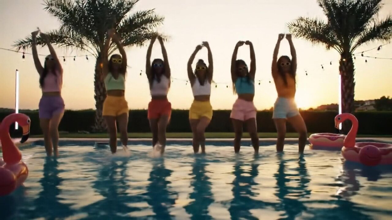Turn It Up – Summer Pool Dance Vibes! ☀️💃