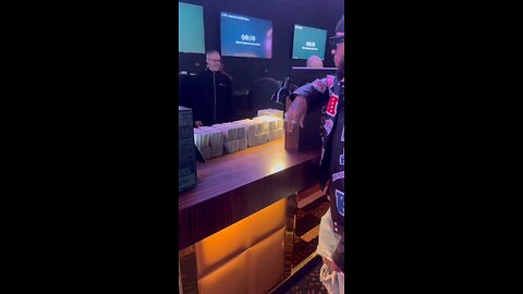 Man wins $2.3 million in a Los Vegas Casino