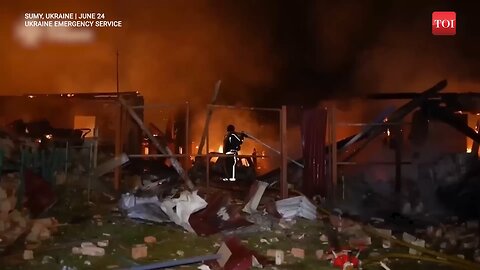 Putin's Men BOMBARD Sumy After Kyiv; Russian 'KAMIKAZE' Drones Trigger Massive Fires