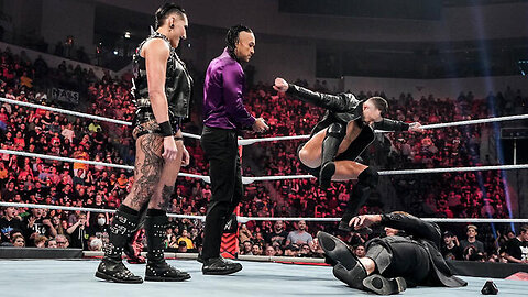 The Judgment Day and new member Finn Bálor attack Edge: Raw, June 6, 2022 @wwefree