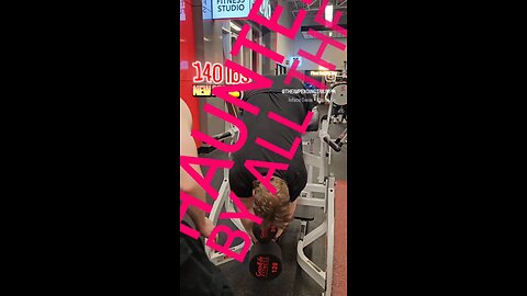 140lbs Lumbar Extensions (Heavy) | #fitness #back #gym 💪