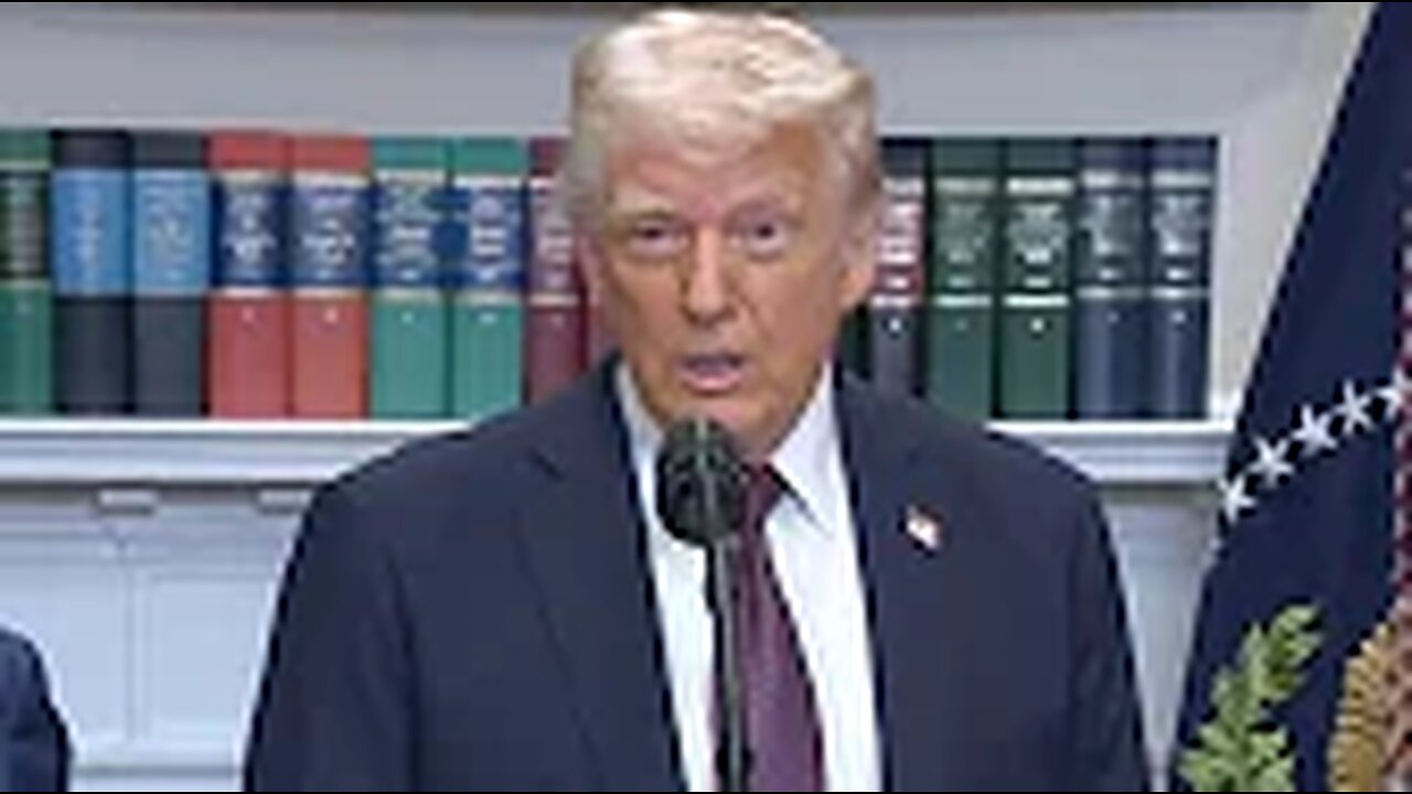 Trump issues STUNNING response to BOMBSHELL group chat scandal