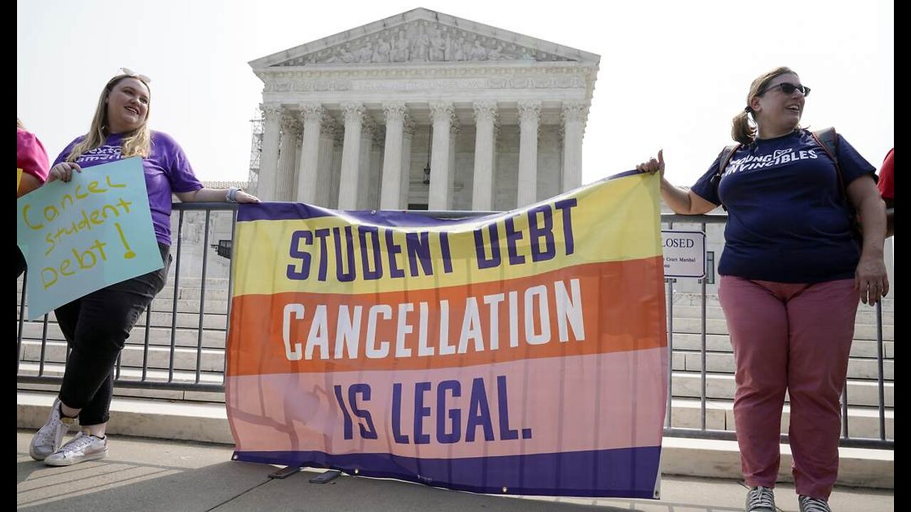 It's Shaping Up to Be a Long, Hot Summer for Student Loan Borrowers